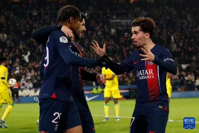 甜而克制 甜而克制