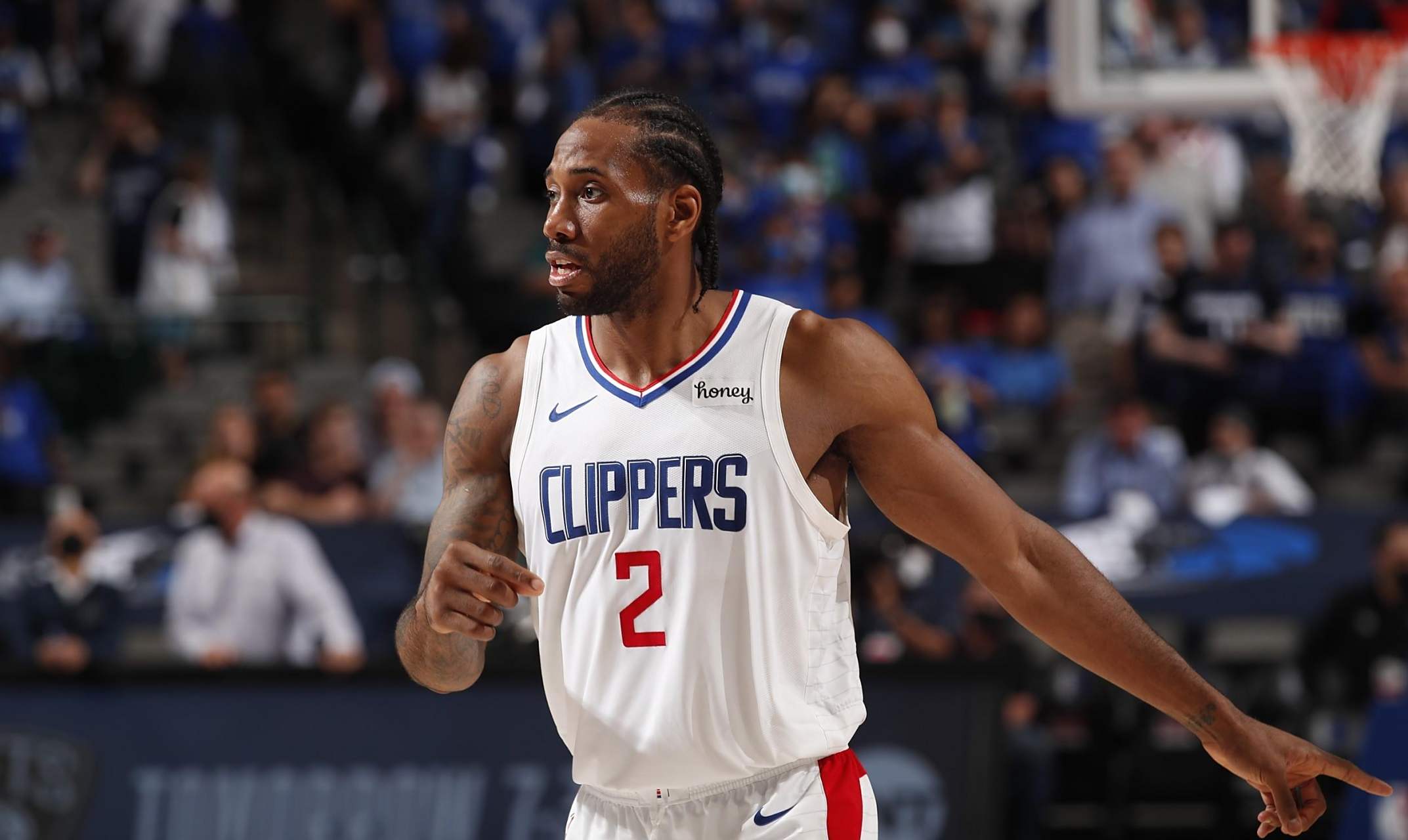 板凳深度成 板凳深度成