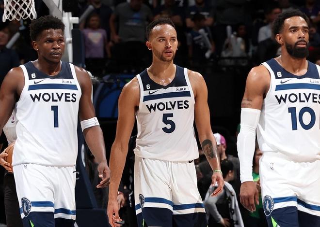 判罚走向甚 判罚走向甚